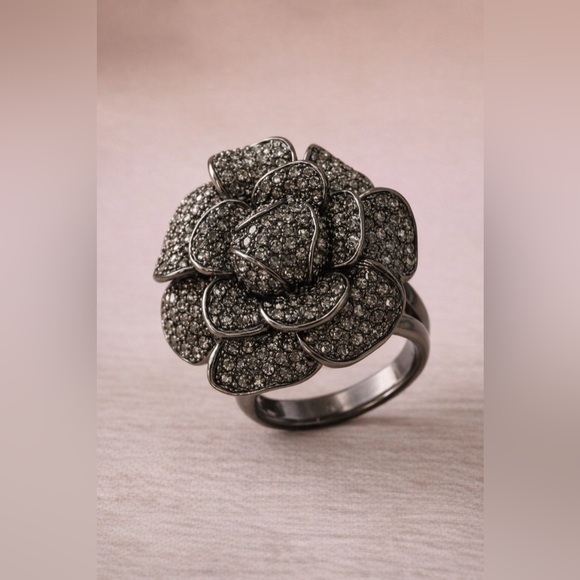 Nordstrom Jewelry - NORDSTROM Ariella Collection Faux Rhinestone Flower Ring